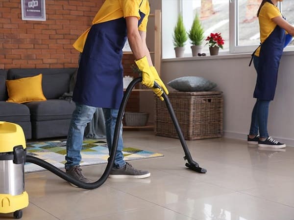 Dịch vụ vệ sinh chung cư tại quận Long Biên