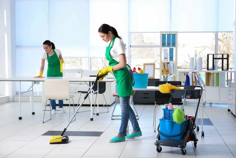 Vì sao cần sử dụng dịch vụ vệ sinh chung cư tại quận Ba Đình?