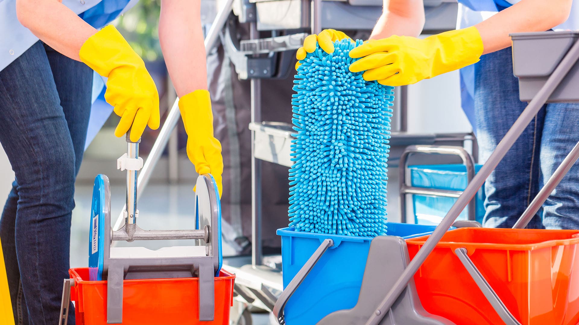 DHT CLEAN có một loạt các dịch vụ vệ sinh công nghiệp