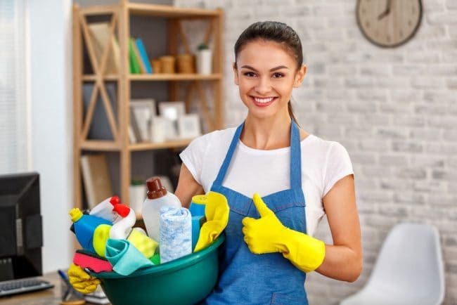 Vệ sinh nhà ở giá rẻ tại quận Thanh Trì.