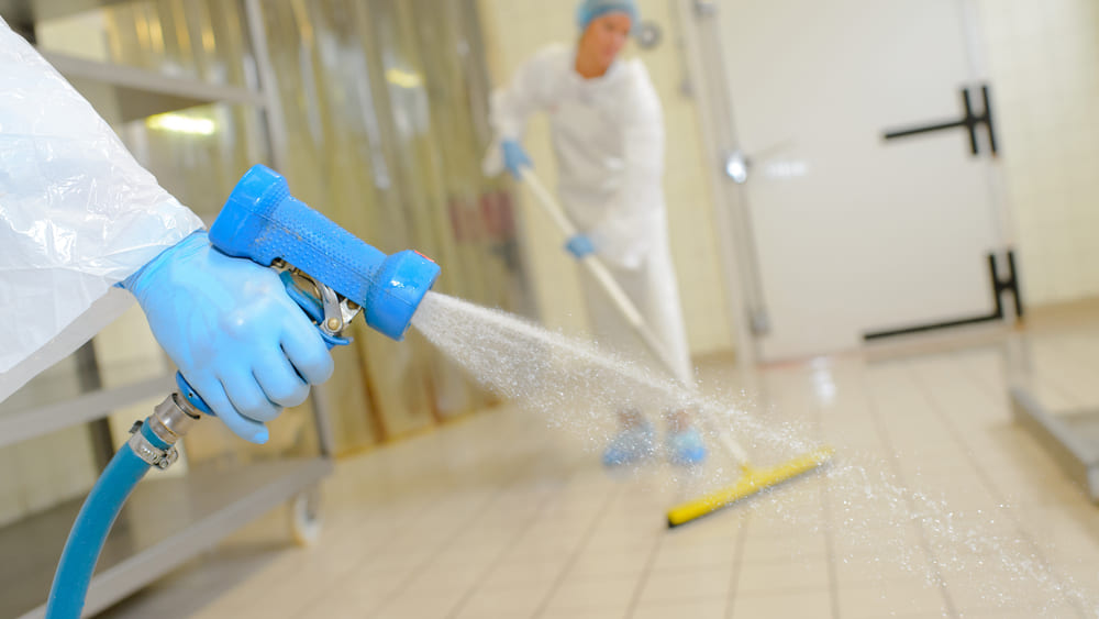 Dịch vụ vệ sinh nhà xưởng giá rẻ tại Thái Nguyên chất lượng