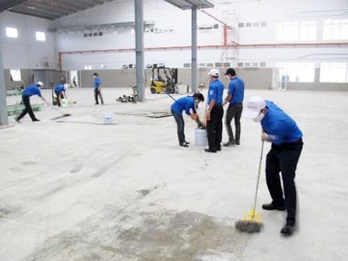 Vệ sinh nhà xưởng khu công nghiệp tại Bắc Ninh.