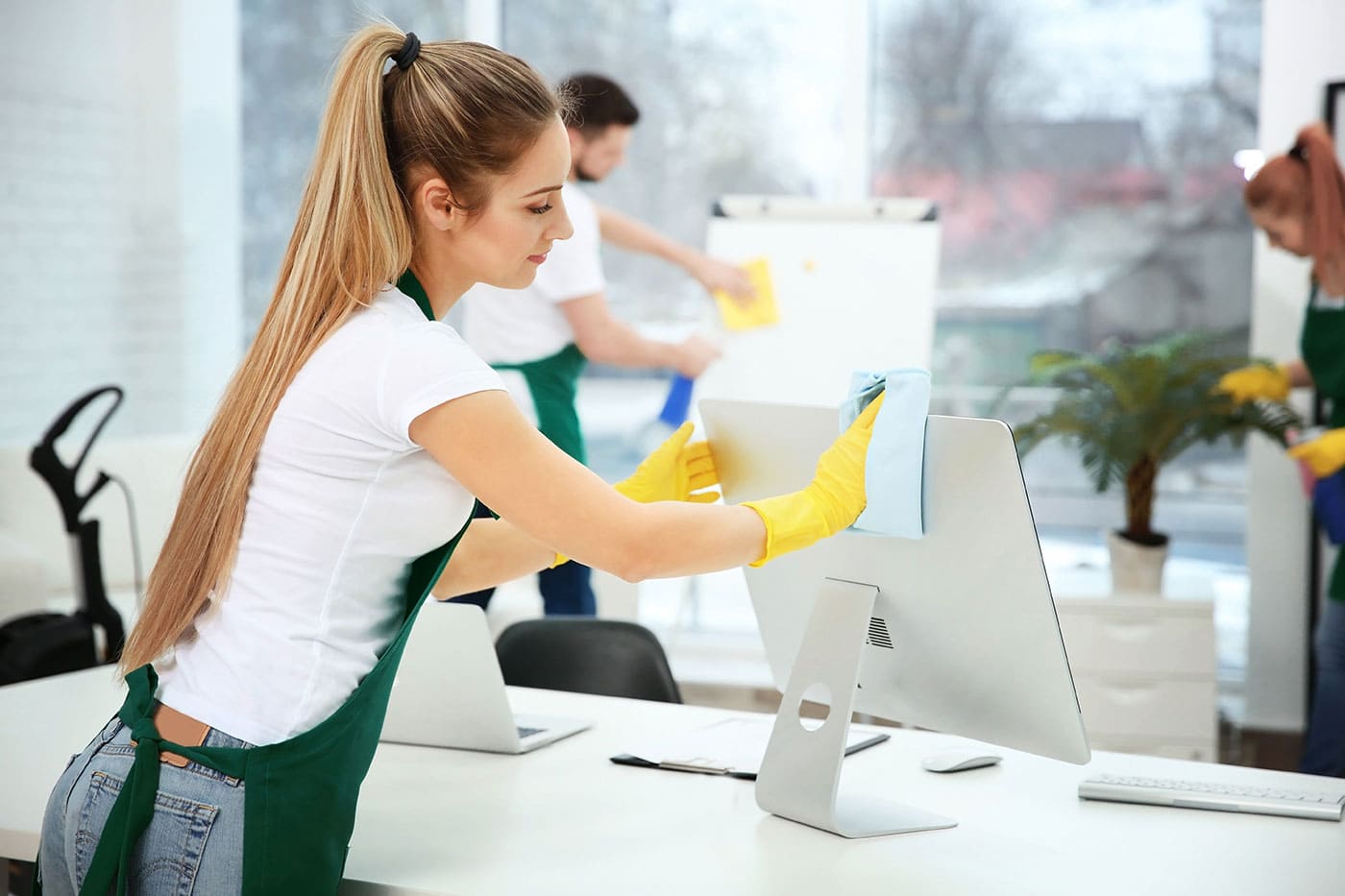 Vệ sinh văn phòng tại Hưng Yên với DHT Clean