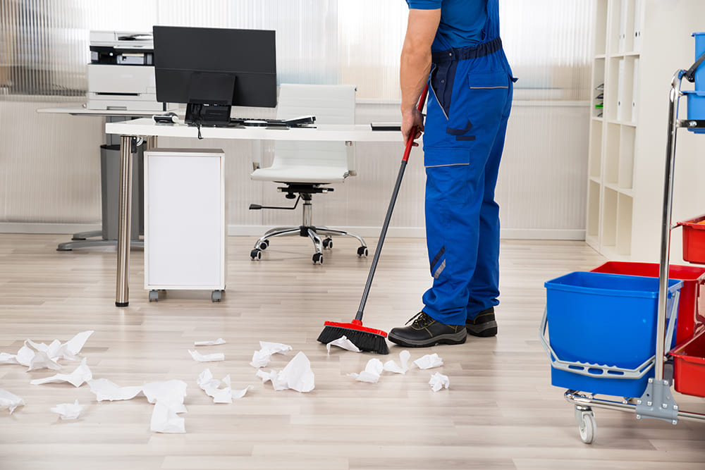 Dịch vụ vệ sinh văn phòng tại Quảng Ninh của DHT CLEAN