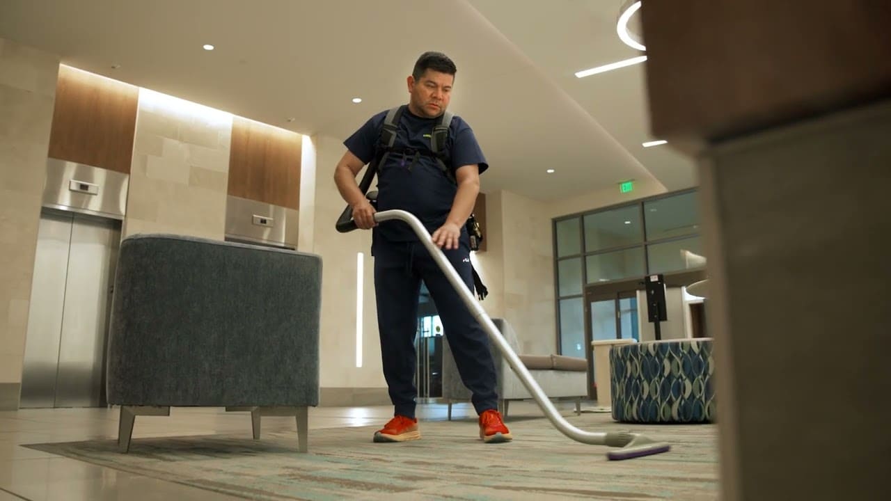Vệ sinh văn phòng tại Thái Nguyên cùng DHT Clean