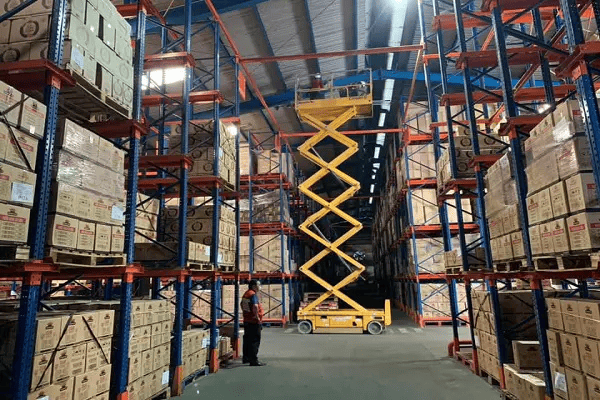 Nâng cao hiệu suất sản xuất với dịch vụ vệ sinh nhà xưởng uy tín, chất lượng tại Thành phố Hải Phòng
