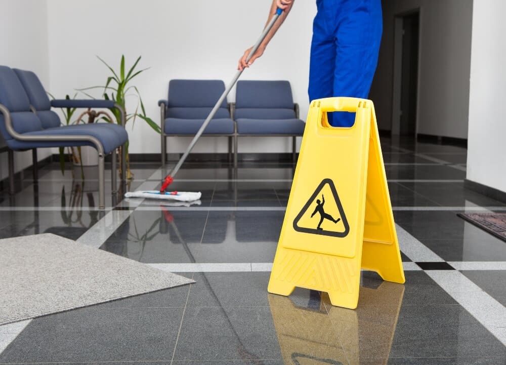 Vệ sinh văn phòng giá rẻ tại Hải Dương